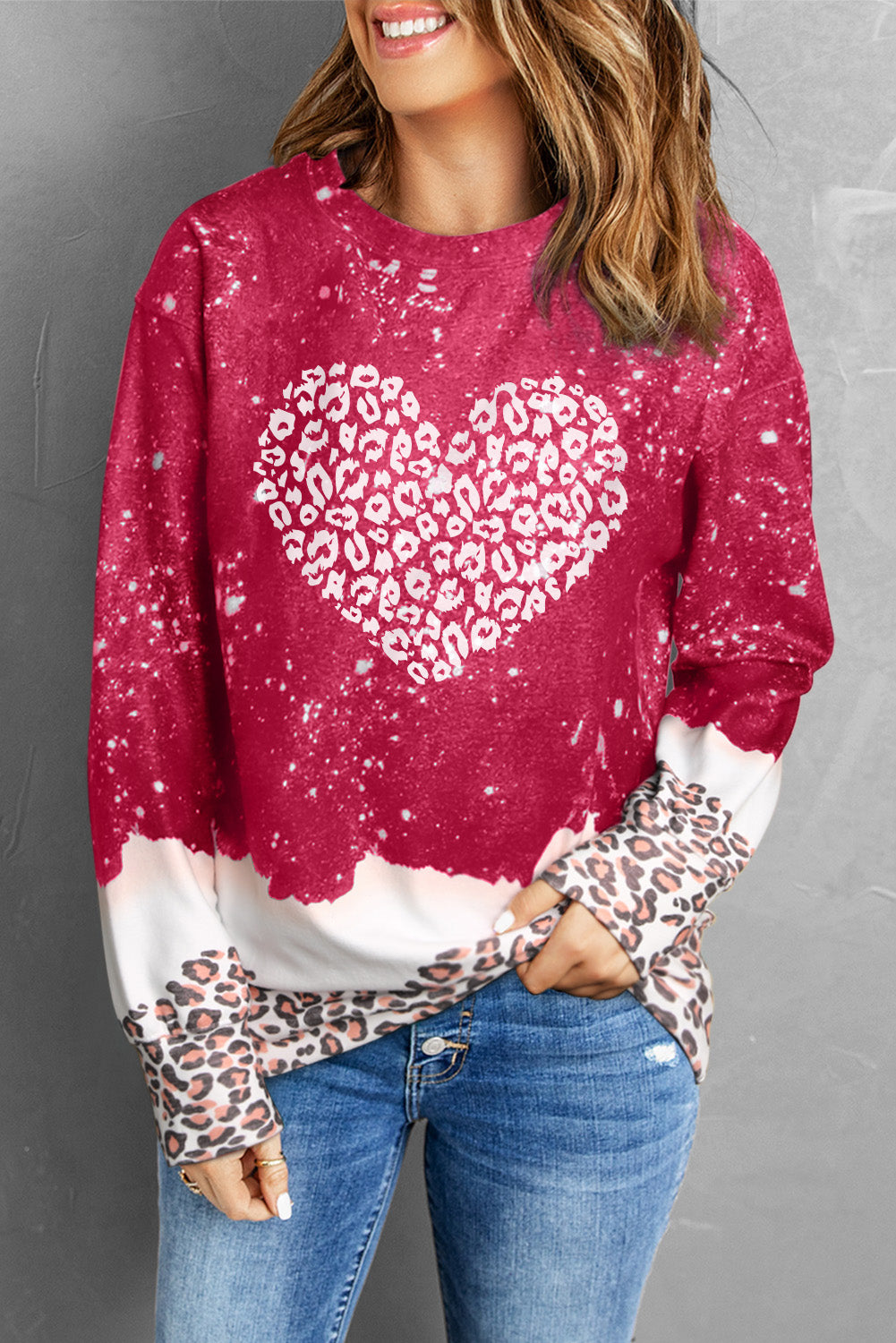 Red Leopard Bleached Heart Print Graphic Pullover Sweatshirt