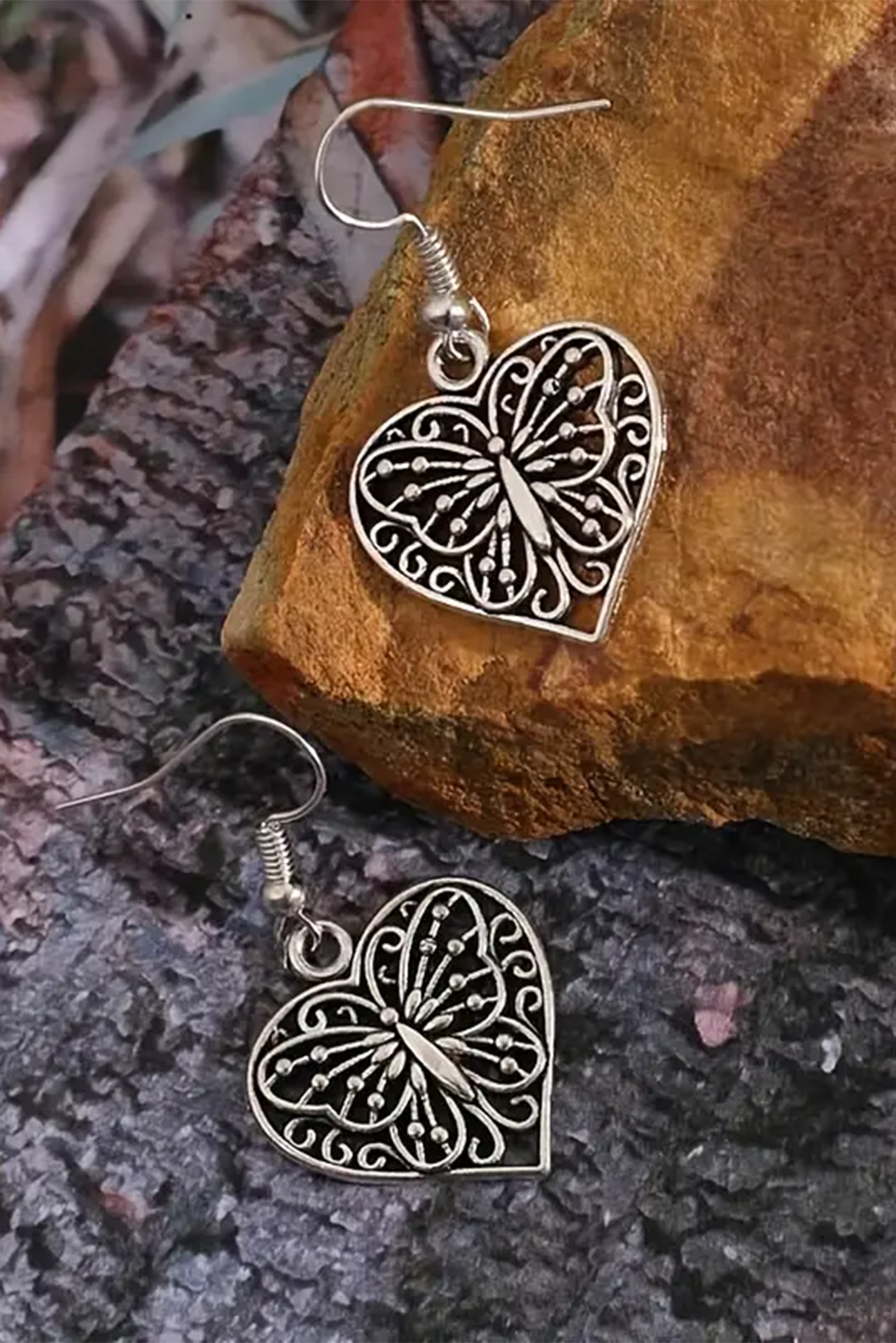 Silvery Retro Hollowed Butterfly Heart Pendant Earrings