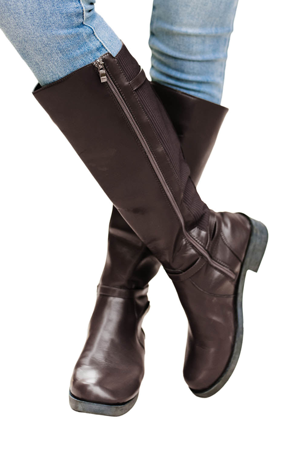 Brown Buckle Decor Leather Zipper Round Toe Boots