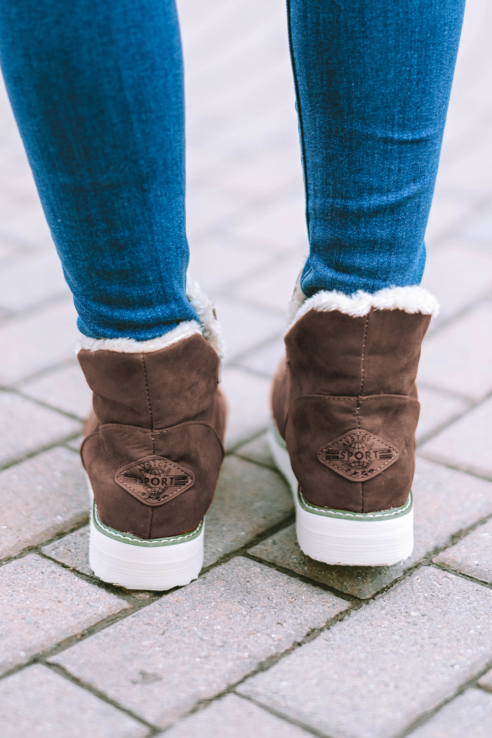Chestnut Stitching Suede Plush Lining Winter Boots