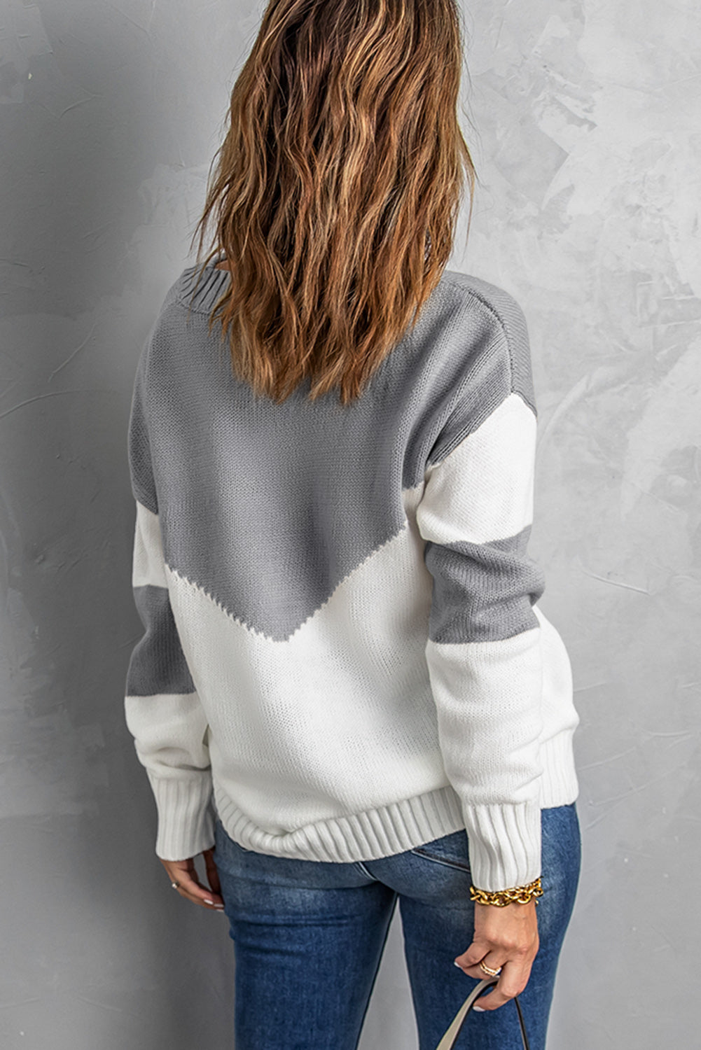 Gray and White Colorblock Casual Pullover V Neck Sweater